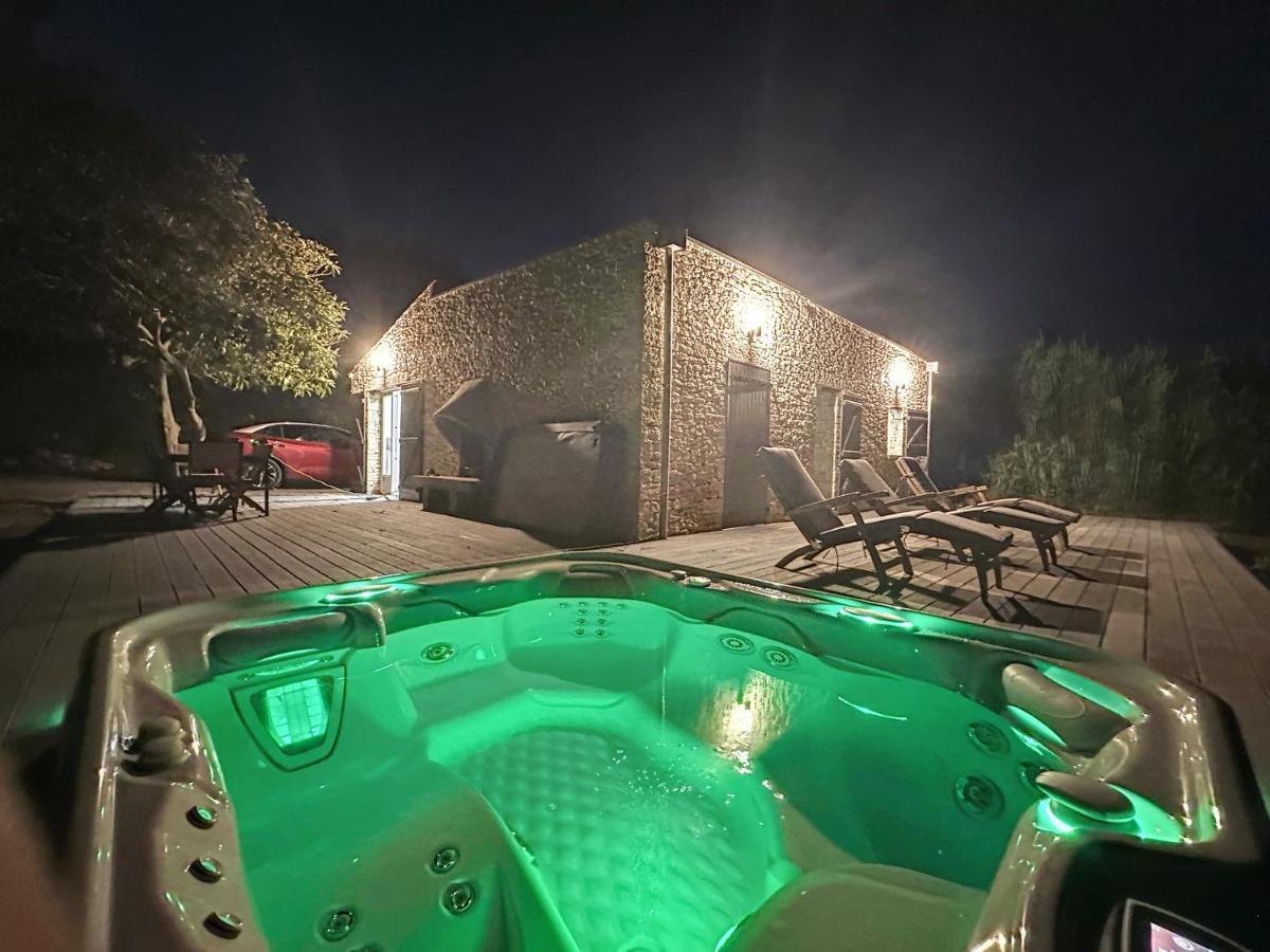 Villa 2 Chambres Avec Jacuzzi Bonifacio  Luaran gambar